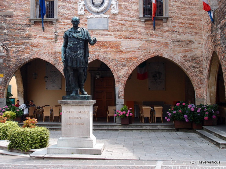 Denkmal für Julius Cäsar in Cividale del Friuli