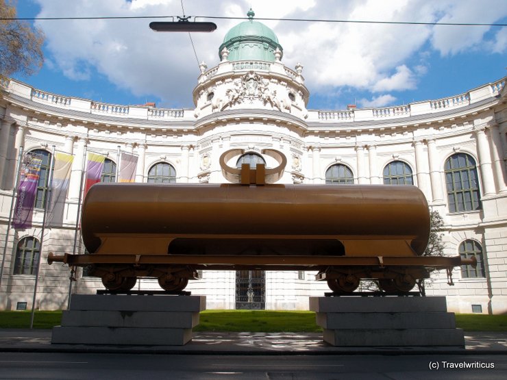 "Das goldene Kalb" von Hans Hollein