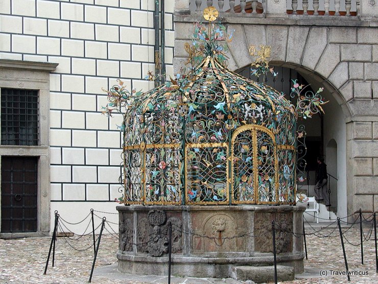 Brunnen auf Schloss Jindřichův Hradec in Böhmen