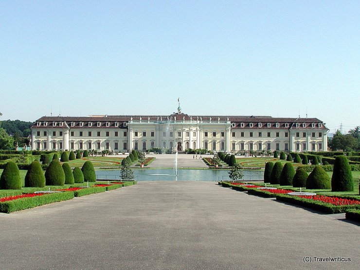 Blick vom Schlosspark auf Schloss Ludwigsburg