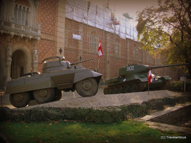 Ausstellung "Panzerlärm an Österreichs Grenzen" im HGM