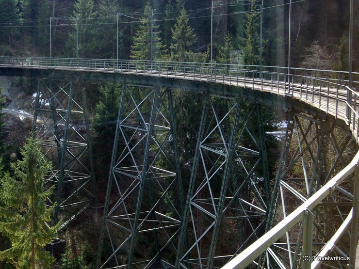 Kreither Viadukt der Stubaitalbahn in Mutters, Österreich